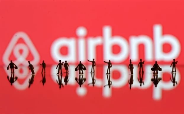 Κυνηγητό από την εφορία για το Airbnb – Πρόστιμα ως 5.000 ευρώ